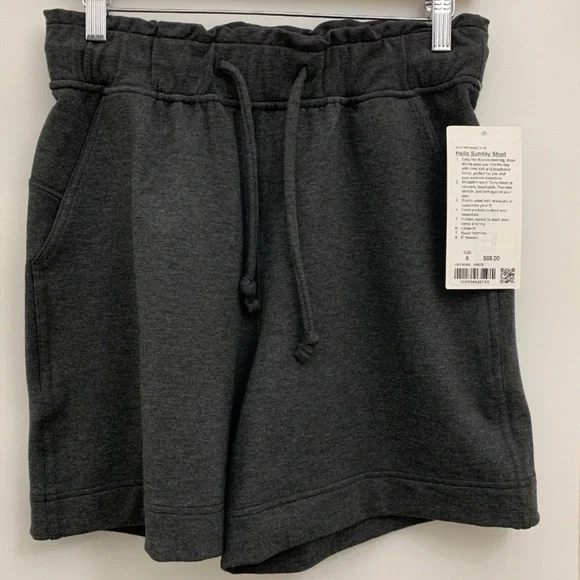 Lululemon Hello Sunday Short size 2 - Picture 2 of 7